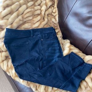 Lane Bryant dark denim cropped jeans